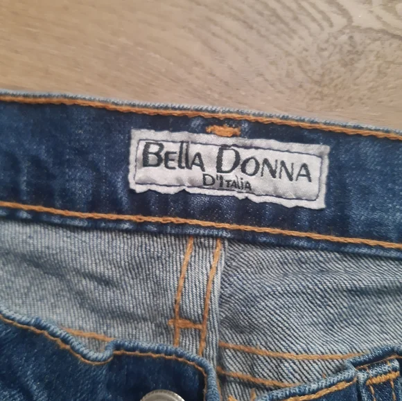 Jeans - Picture 3 of 6